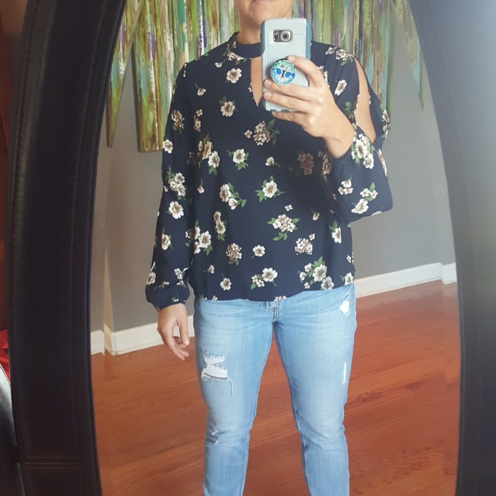 Ladies top